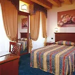 호텔 Dei Carpini 오데르초