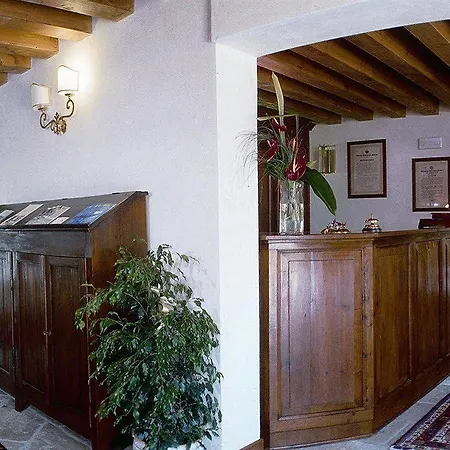 Hotel Dei Carpini 3*